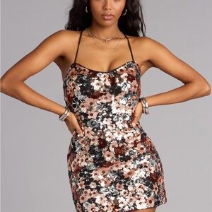 NWT Windsor Sequin Floral Slip Mini Dress - Rose Gold, Black & Cream